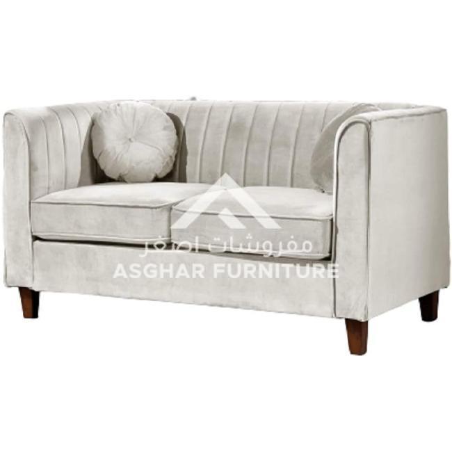 Classic Chesterfield Loveseat - Image 7